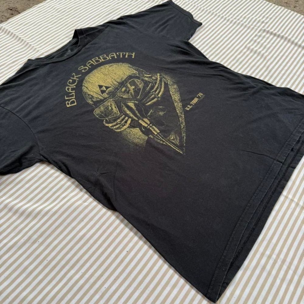Black Sabbath US Tour 1978 Graphic Tshirt Size XXL Licensed Rock‎ Band Tee Ozzy